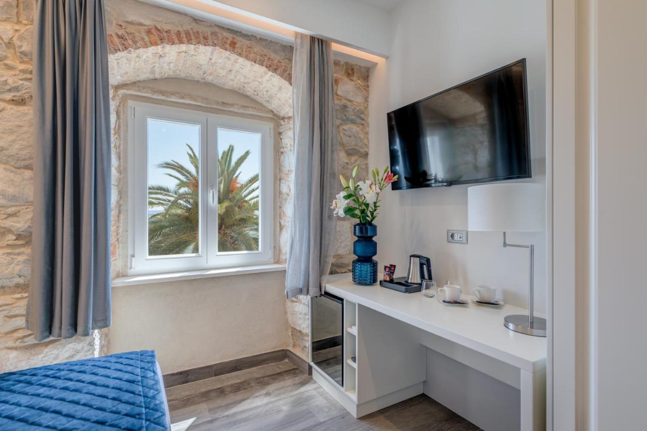 Palms Promenade Luxury Rooms 斯普利特 外观 照片